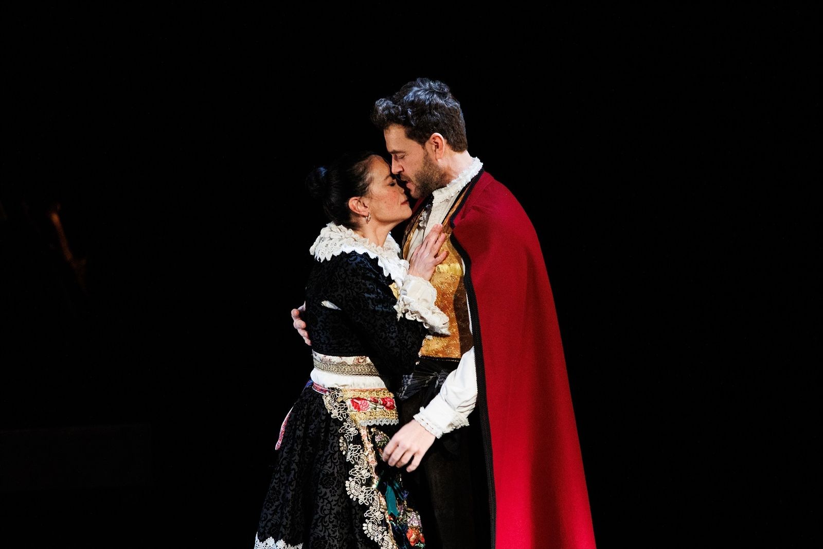 El teatro Fernán Gómez presenta tres ciclos de música con ópera, cabaret castizo y música antigua