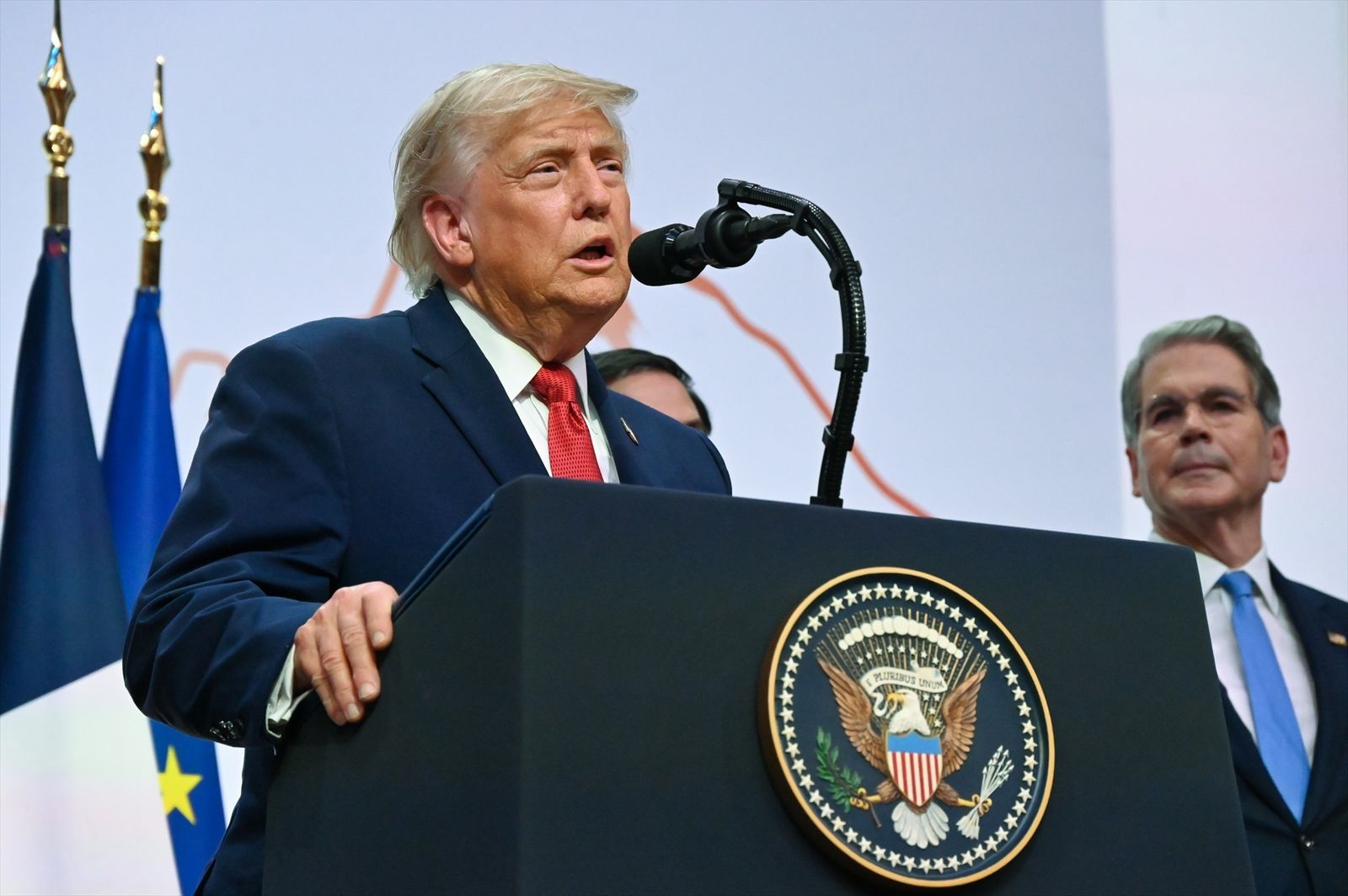 Donald Trump interviene en la cumbre del G7 en Evian