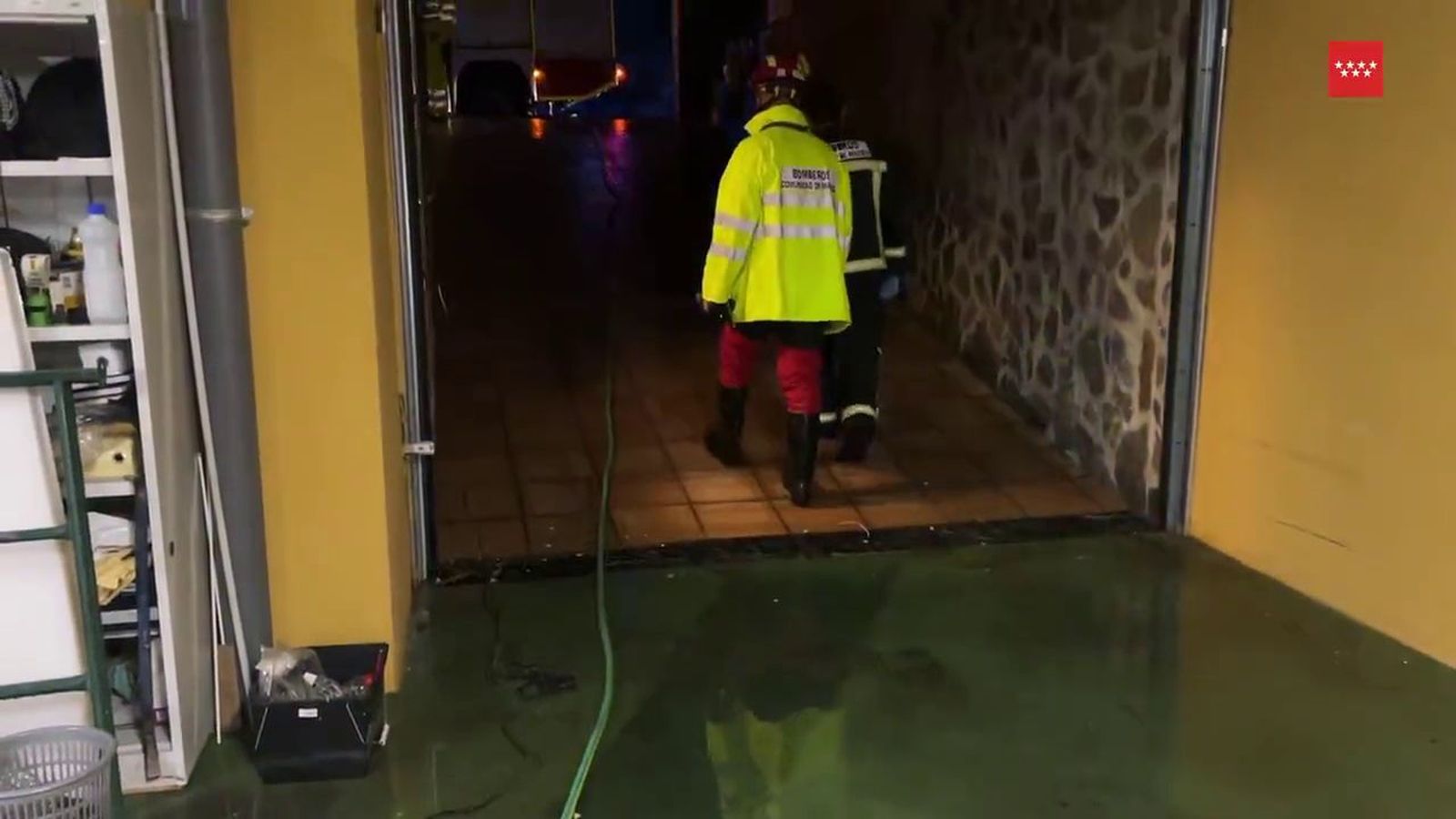 Los Bomberos de Madrid realizan 54 intervenciones por  la lluvia