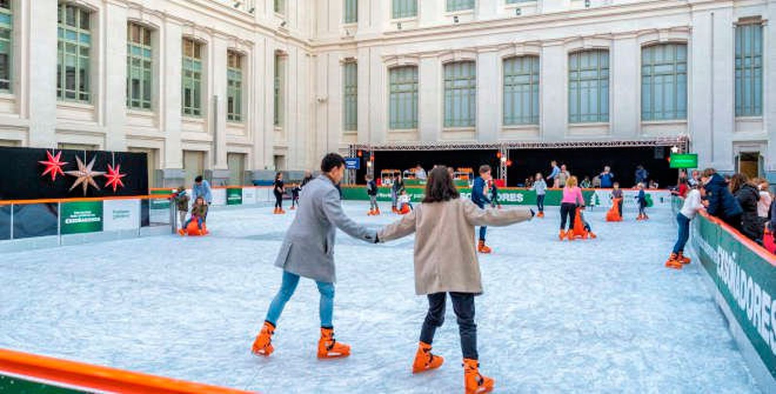 Pista de hielo en Cibeles