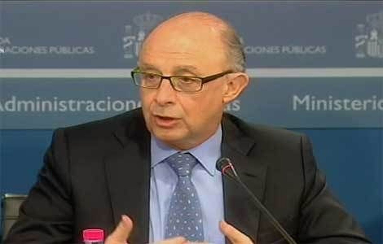 Las Comunidades Autónomas incumplen el déficit al superar  el 1,73% el pasado año