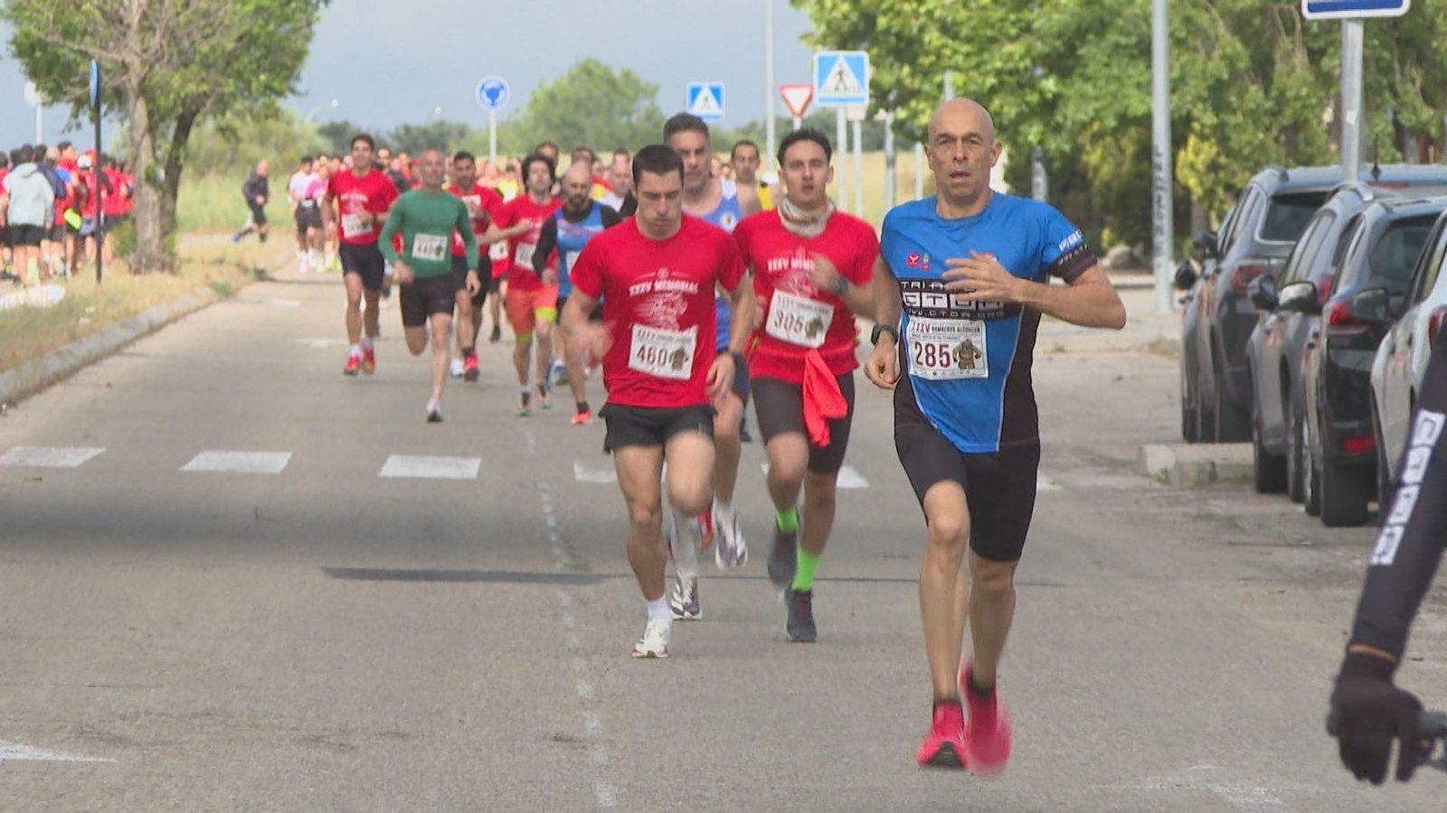 Más de 600 personas participan en Alcorcón en la carrera homenaje a los Bomberos fallecidos