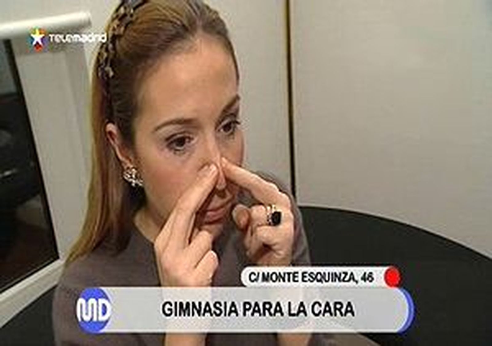 Gimnasia Facial para vernos más jóvenes