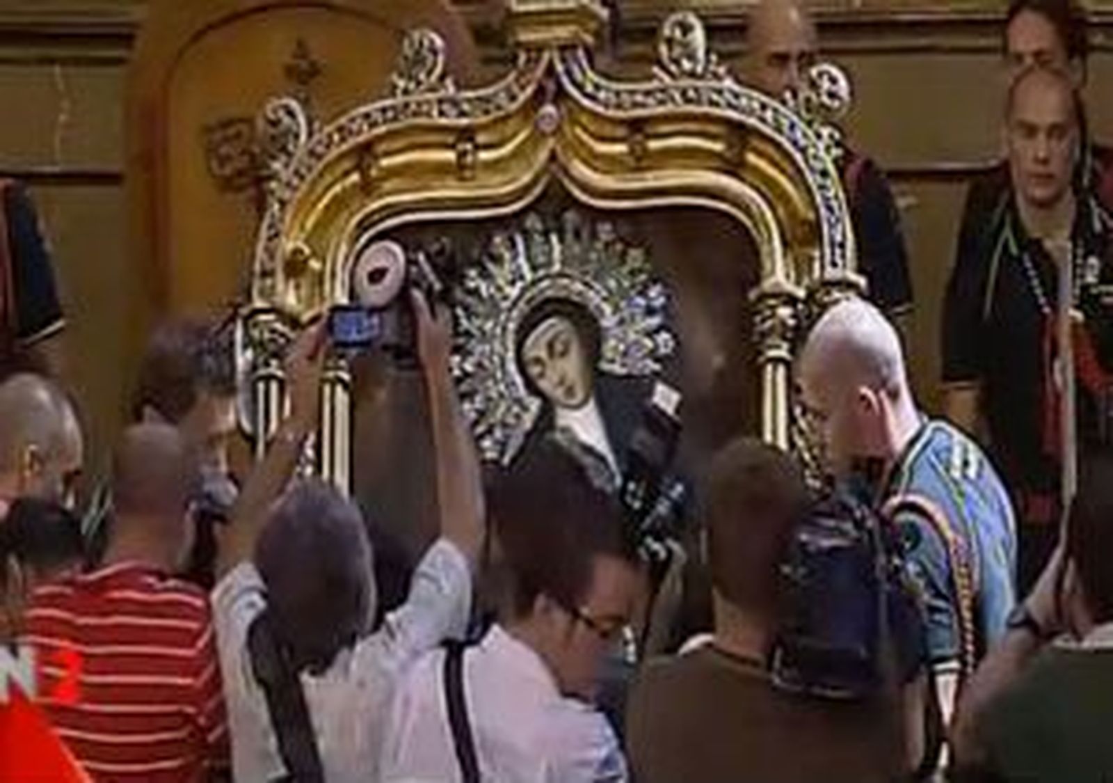 Gallardón destaca la hospitalidad de los madrileños en la celebración de la Virgen de la Paloma