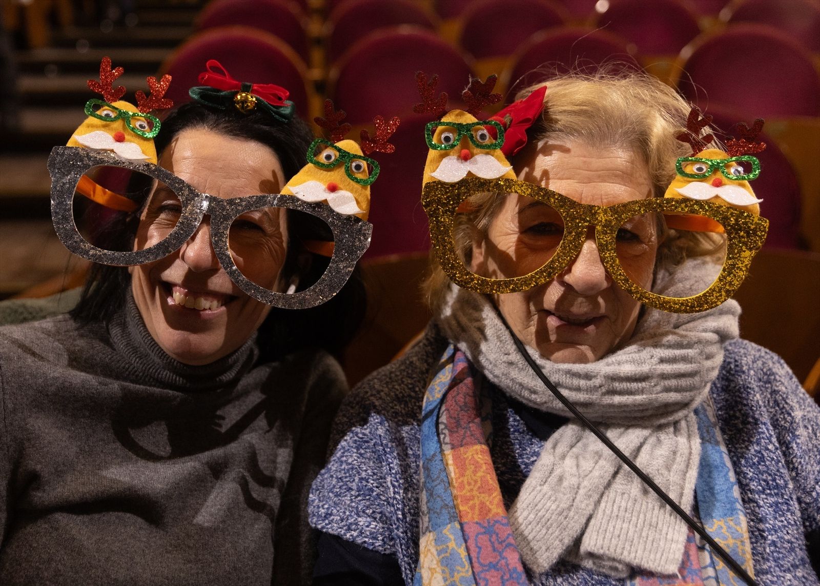 Con las gafas de reno se ve el sorteo de la Lotería Nacional mucho mejor
