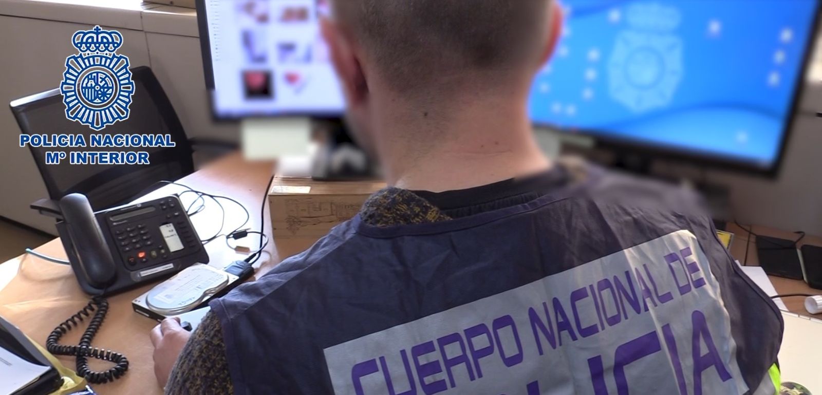 Detenido en Madrid un joven de 25 años reincidente que  pedía vídeos de contenido sexual a menores