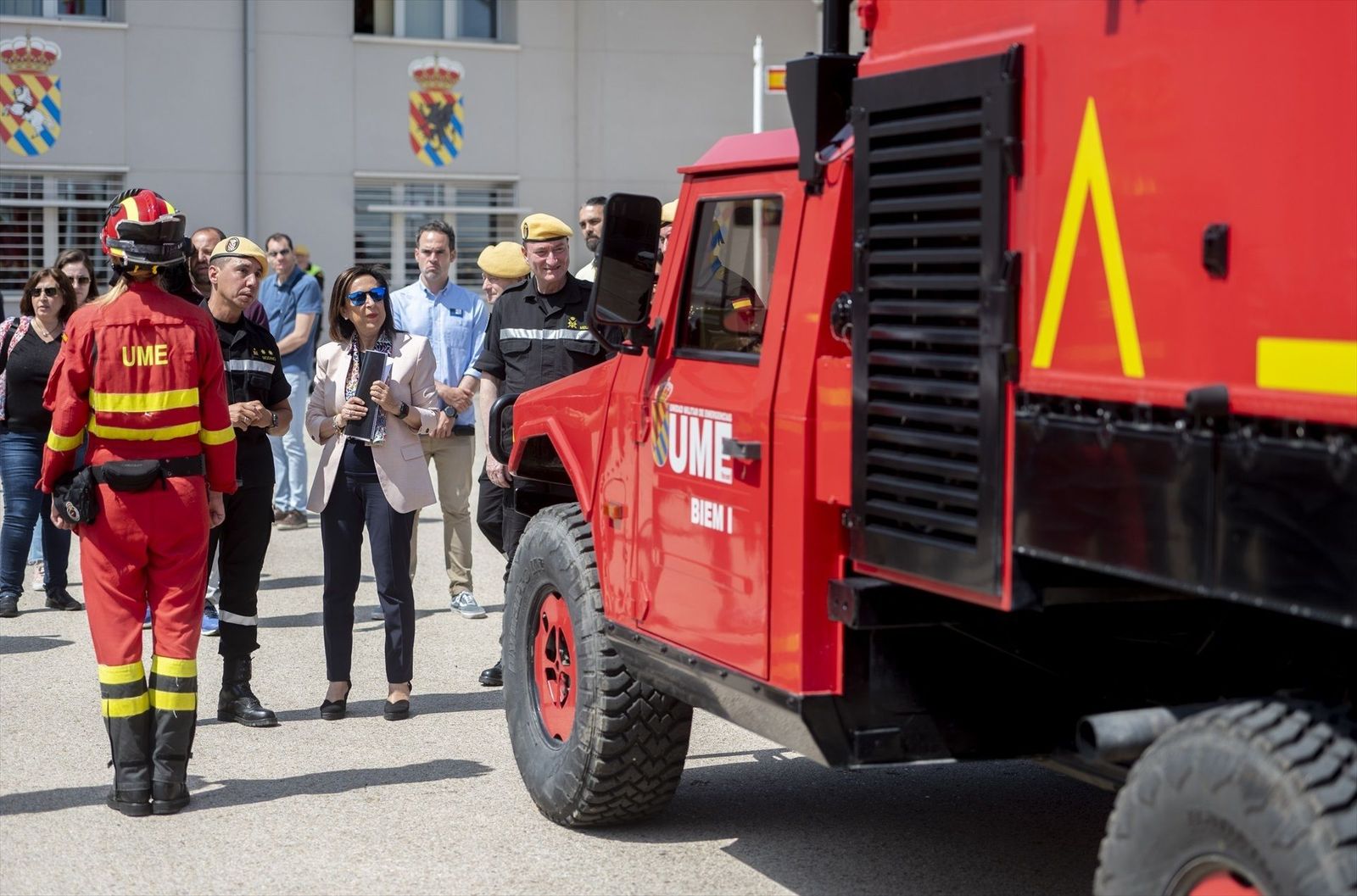 Robles asiste a la presentación de la campaña de Lucha Contra Incendios Forestales de la UME