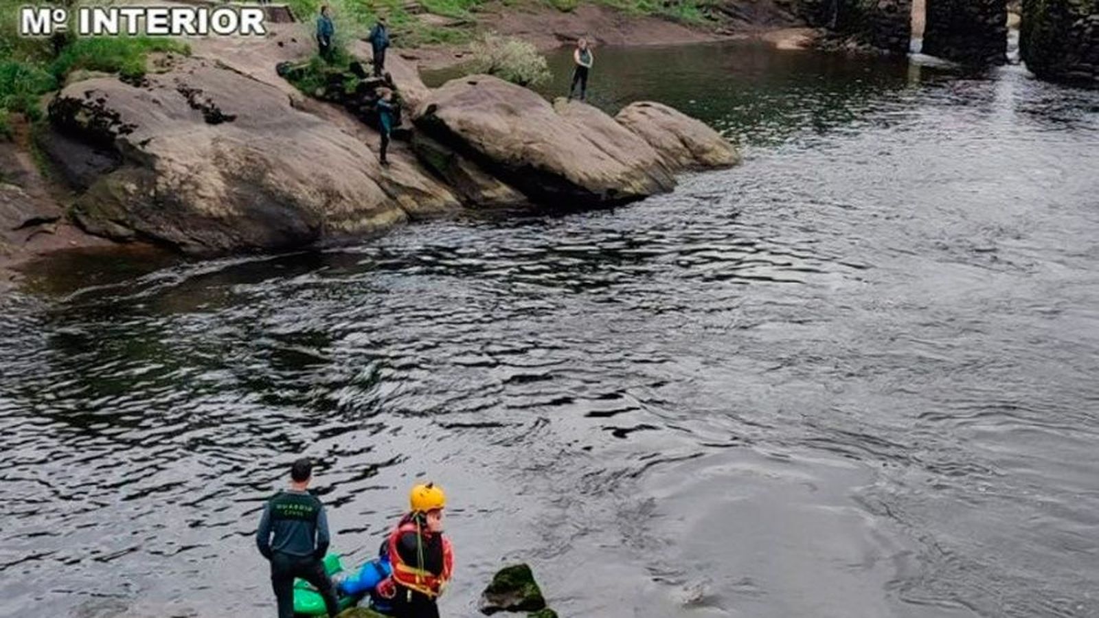 Encuentran el cadáver del niño arrastrado por la corriente del río Miño en Pontevedra
