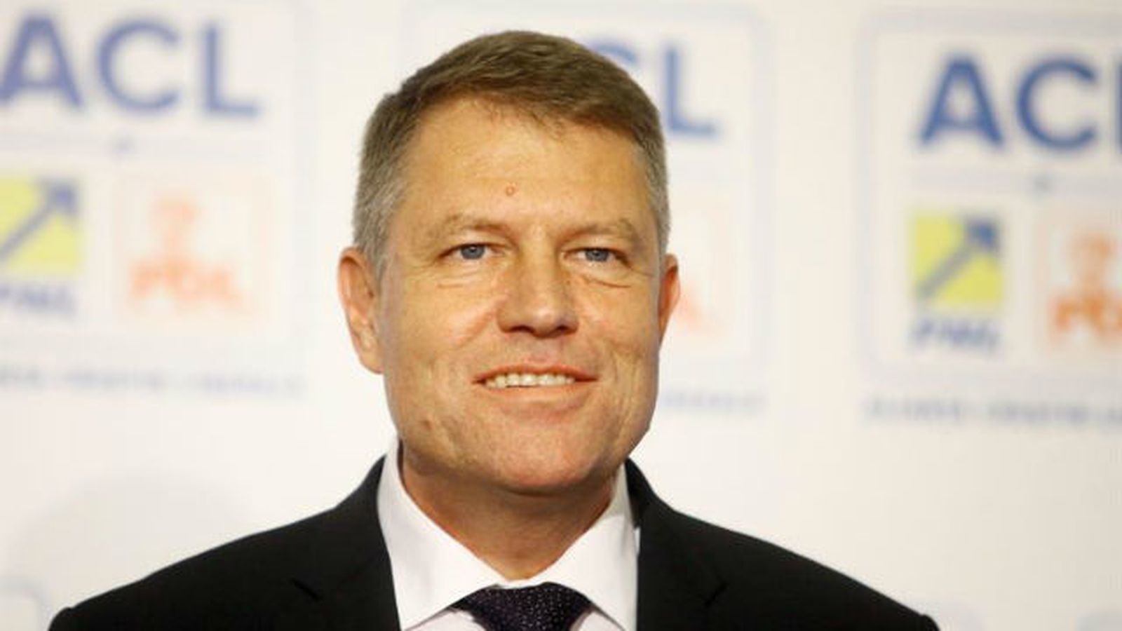 El recuento confirma la victoria del Iohannis en las presidenciales rumanas