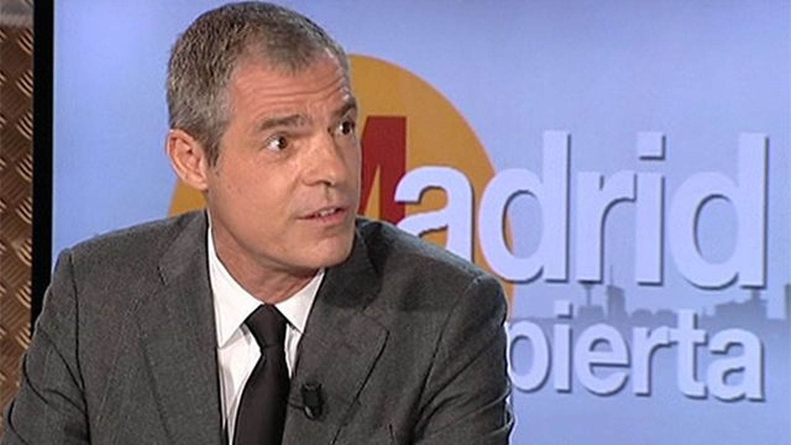 Entrevista al embajador francés