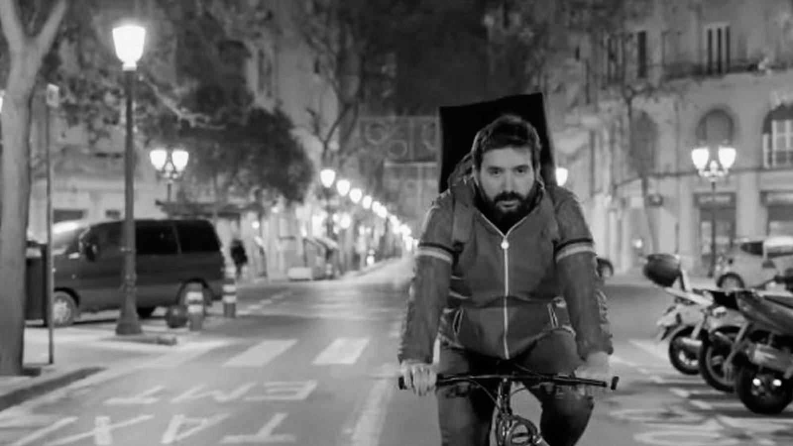 El corto que arrasa en las redes sociales cuenta ya con más de 325 mil visualizaciones.