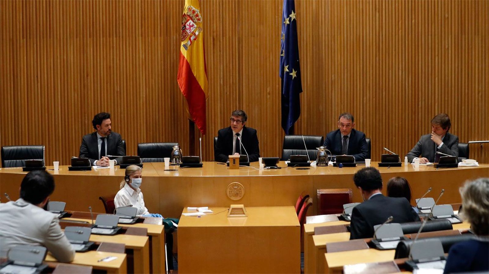 Arranca la comisión para la reconstrucción, presidida por Patxi López