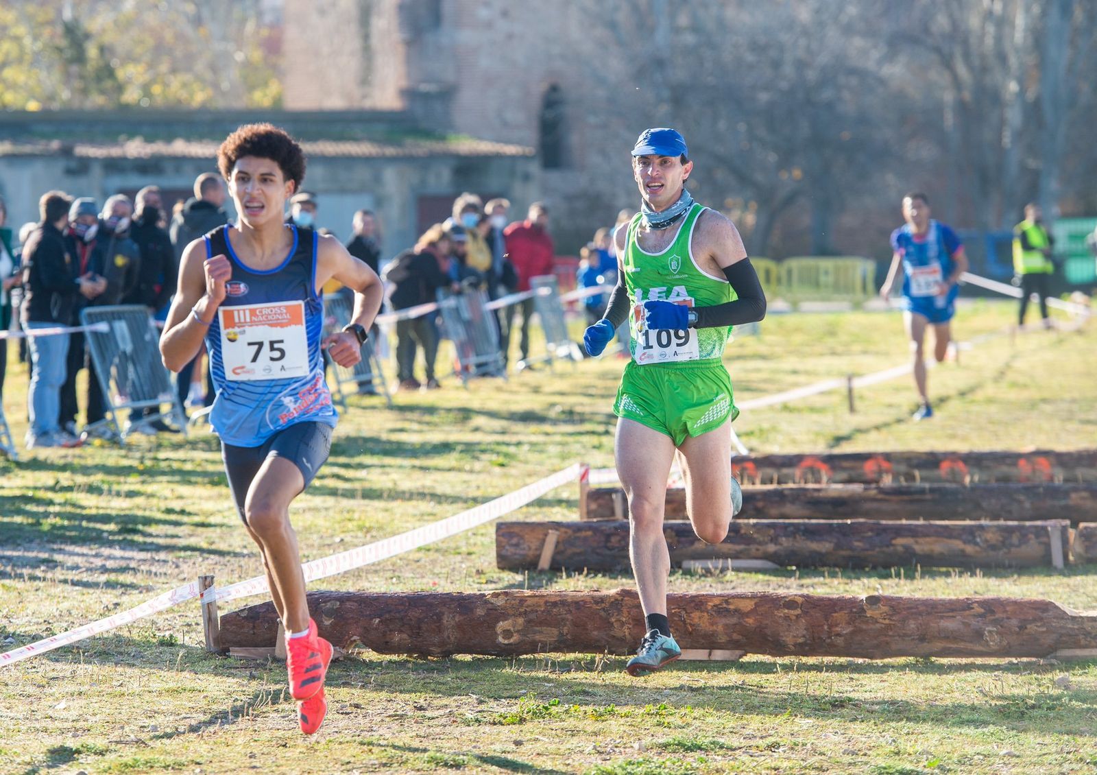 Cross Alcalá Patrimonio Mundial