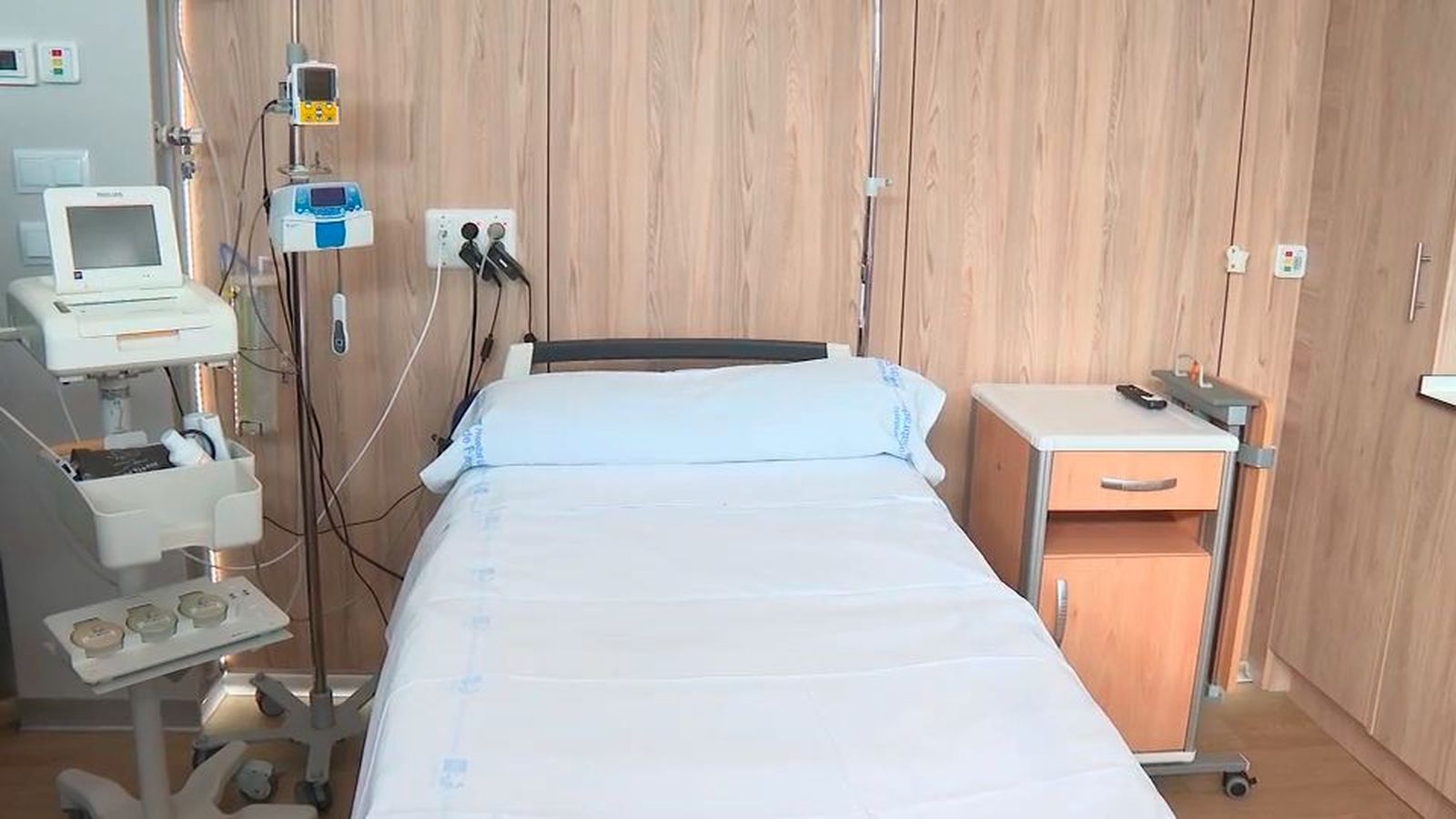 El Hospital de Fuenlabrada humaniza su asistencia al nacimiento con nuevos paritorios y una bañera de partos