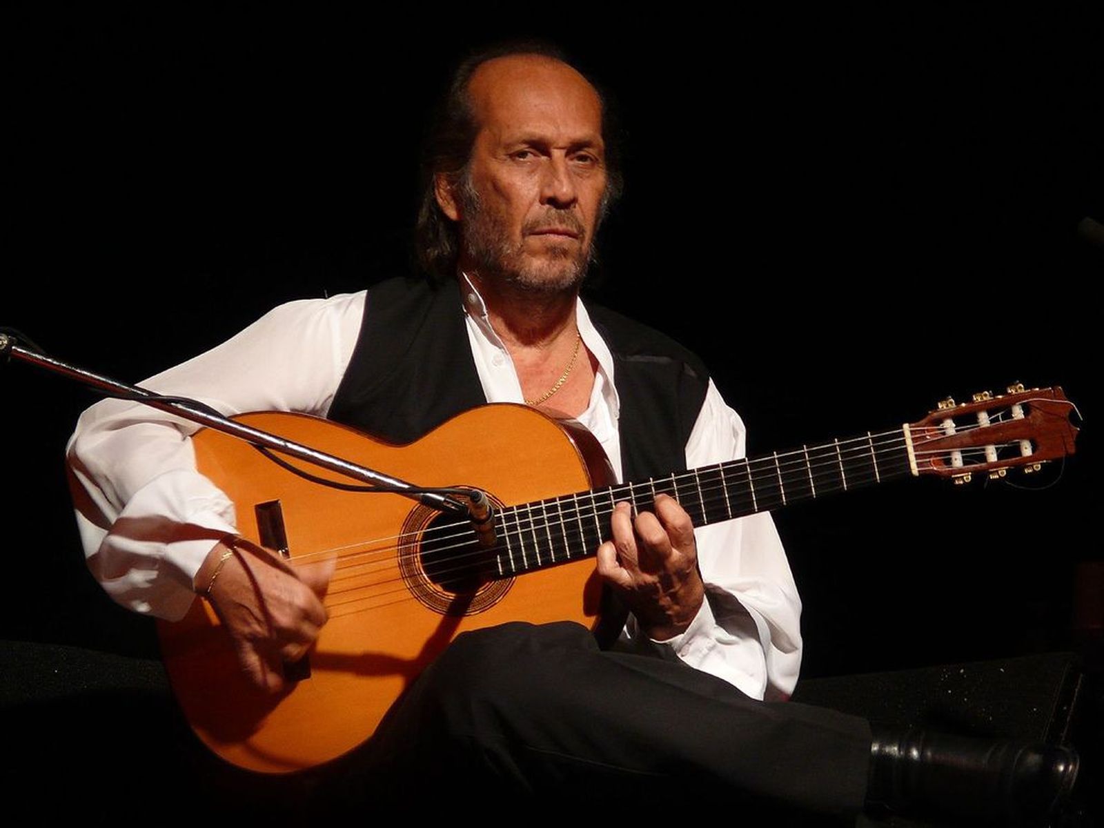 El Teatro Real rinde homenaje a la música eterna de Paco de Lucía
