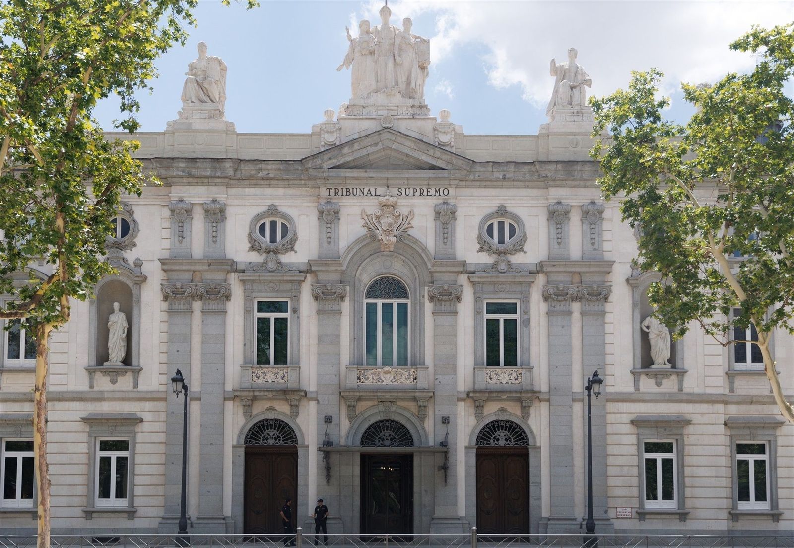 La pareja de Ayuso pide al Tribunal Supremo que investigue a García Ortiz por revelación de secretos