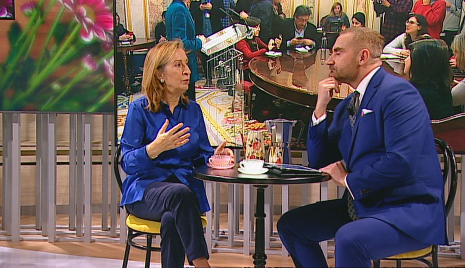 Ana Pastor: “No puedes tener de aliados a los que quieren romper España”