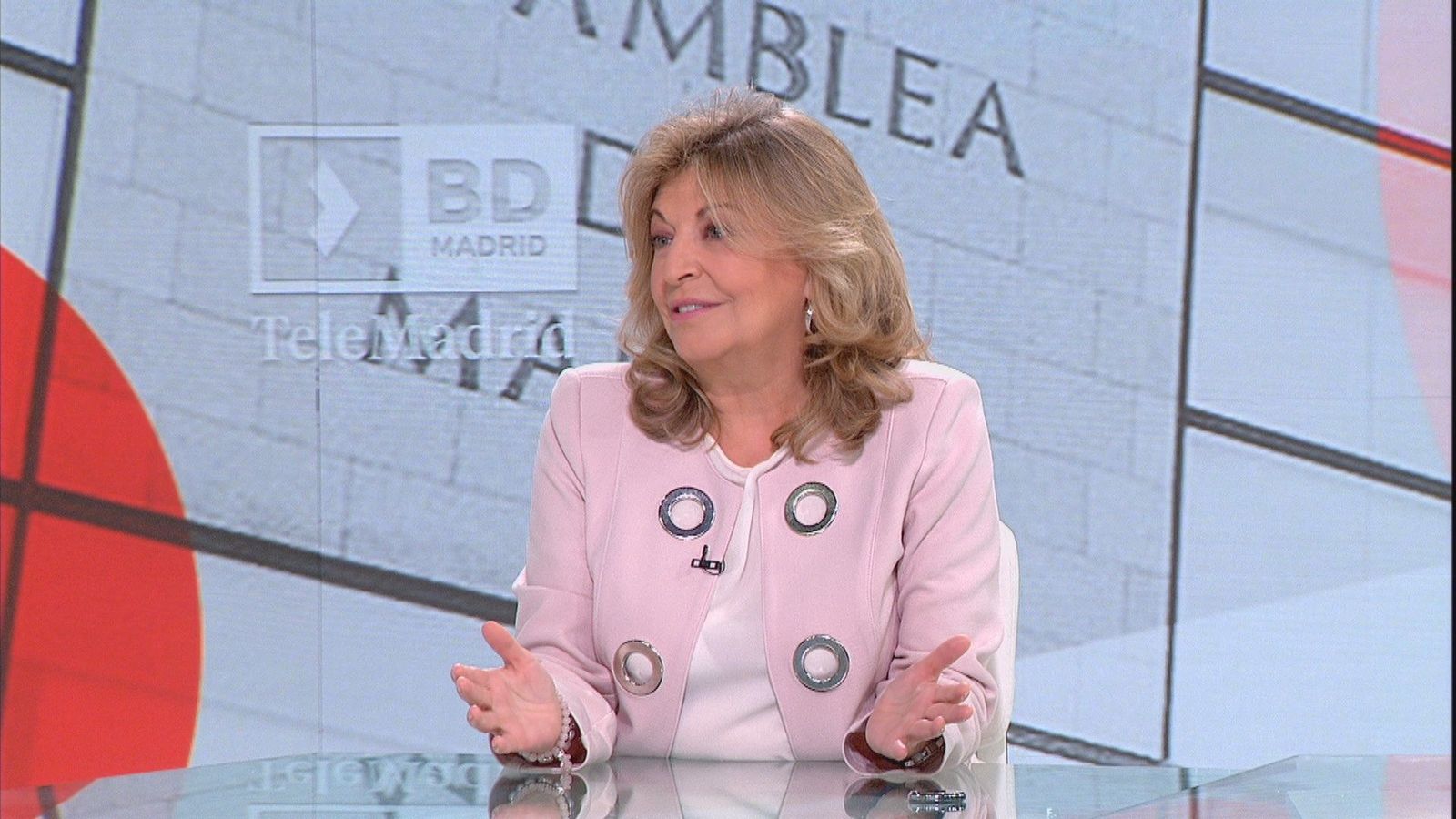 Engracia Hidalgo: "Si Vox no apoya los presupuestos municipales medidas como la bajada del IBI no saldrían adelante"