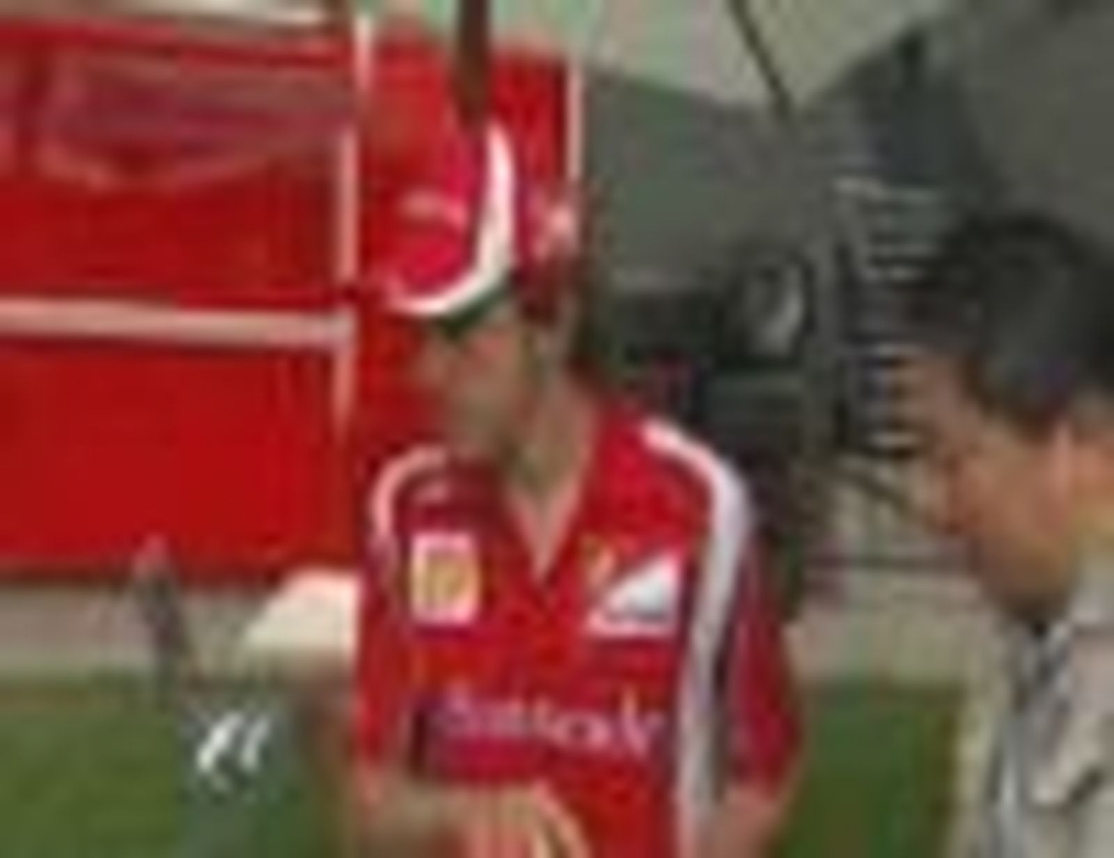 McLaren resucita, Alonso se mantiene al acecho en la primera jornada de entrenamientos libres del Gran Premio de Australia