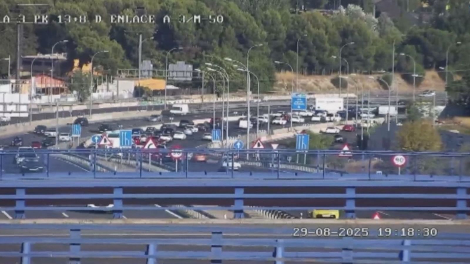Complicaciones en las salidas de Madrid por la A-1, A-3 y A-5 en última operación de tráfico de agosto