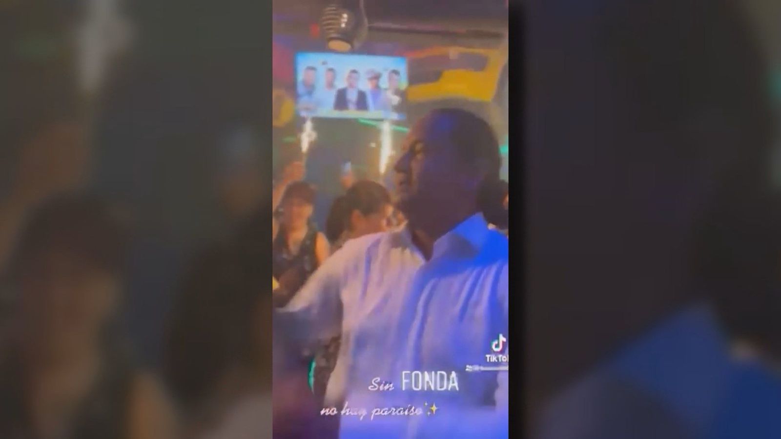 La comunidad latina llora por las vidas rotas en las discotecas incendiadas de Murcia