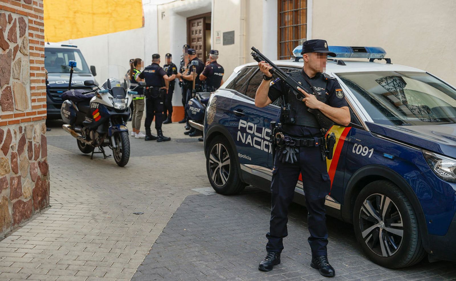 Prisión para la madre y el hijo detenidos por matar a Villacís y libertad para el otro