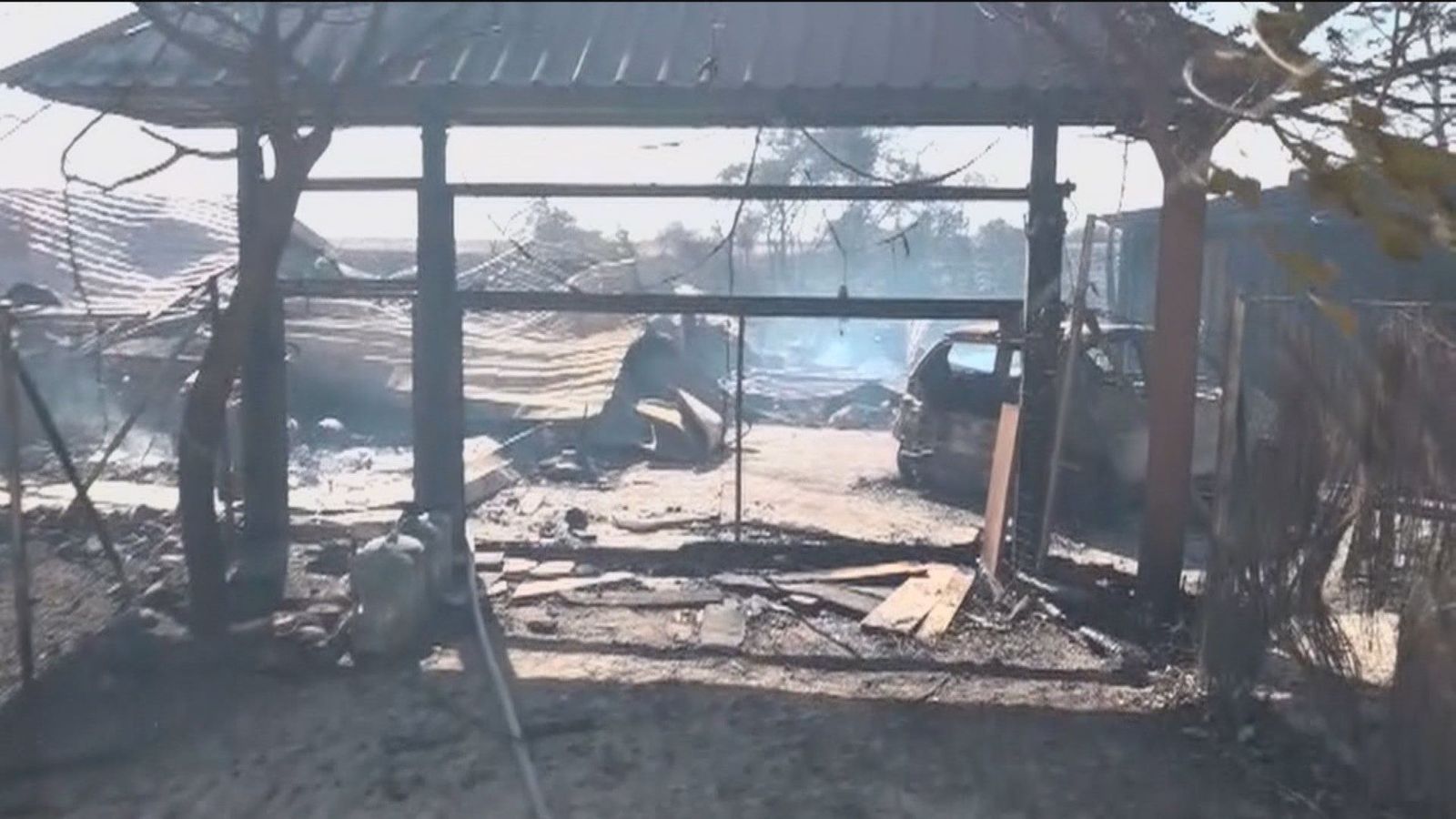 La casa y la hípica de Ramón, arrasadas por el fuego en Fuente el Saz