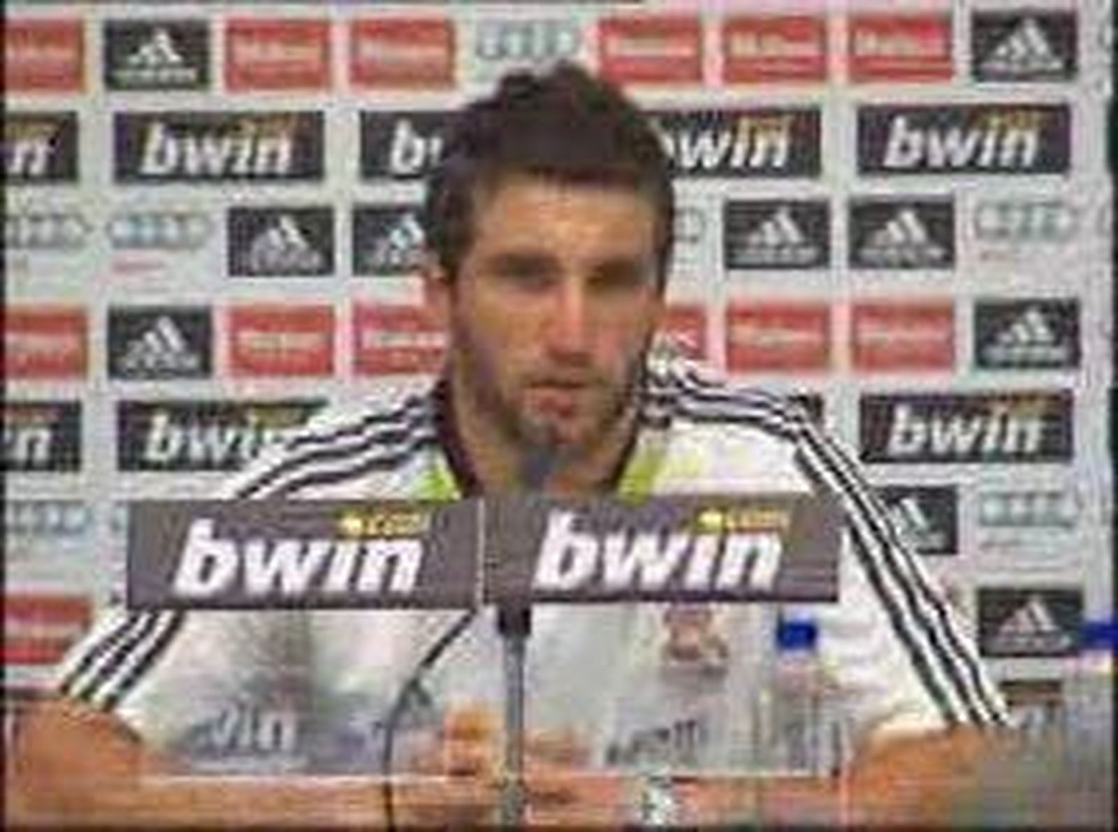 higuain_201083V0.wmv