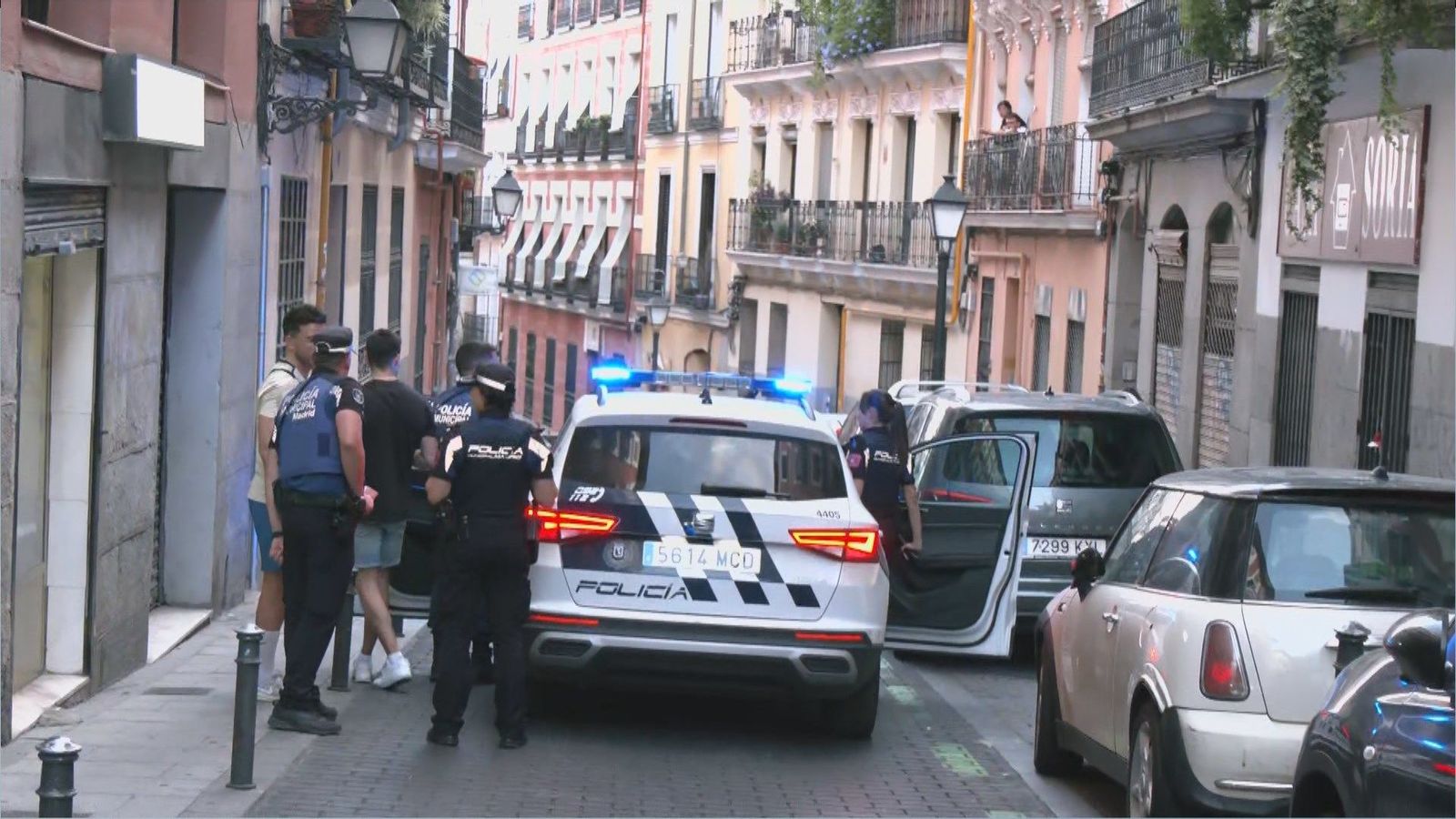 Macrorredada en Lavapiés contra el tráfico de droga con 11 detenidos