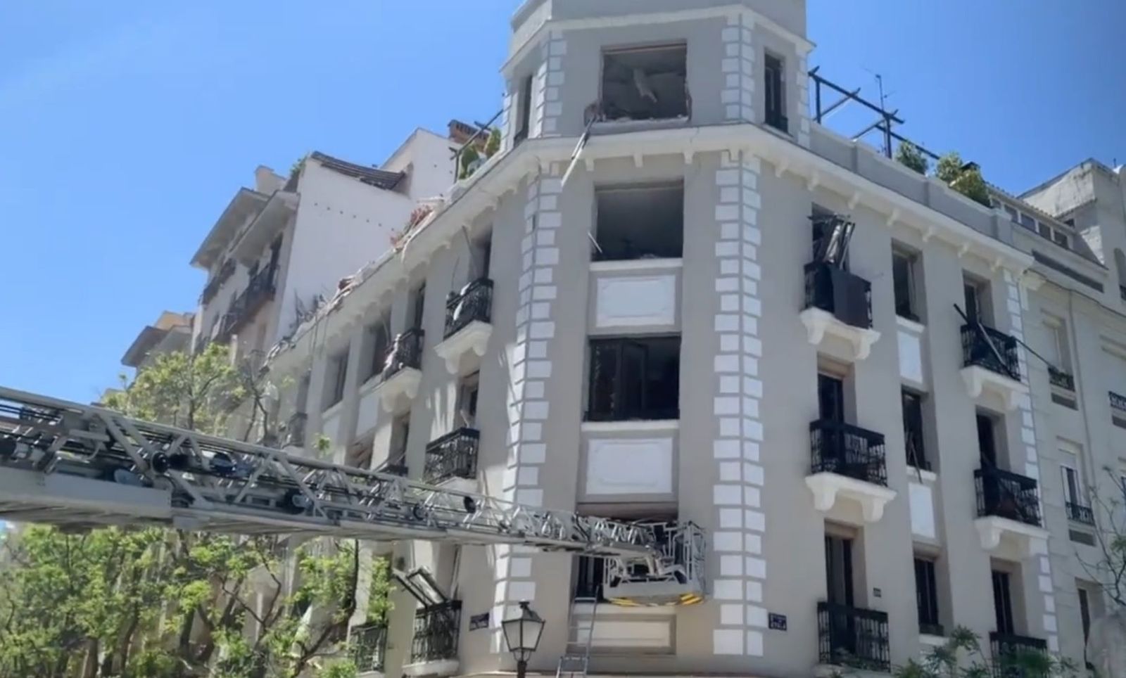 Explosión en el barrio de Salamanca: el edificio afectado estaba en obras y los vecinos hablan de un escape de gas