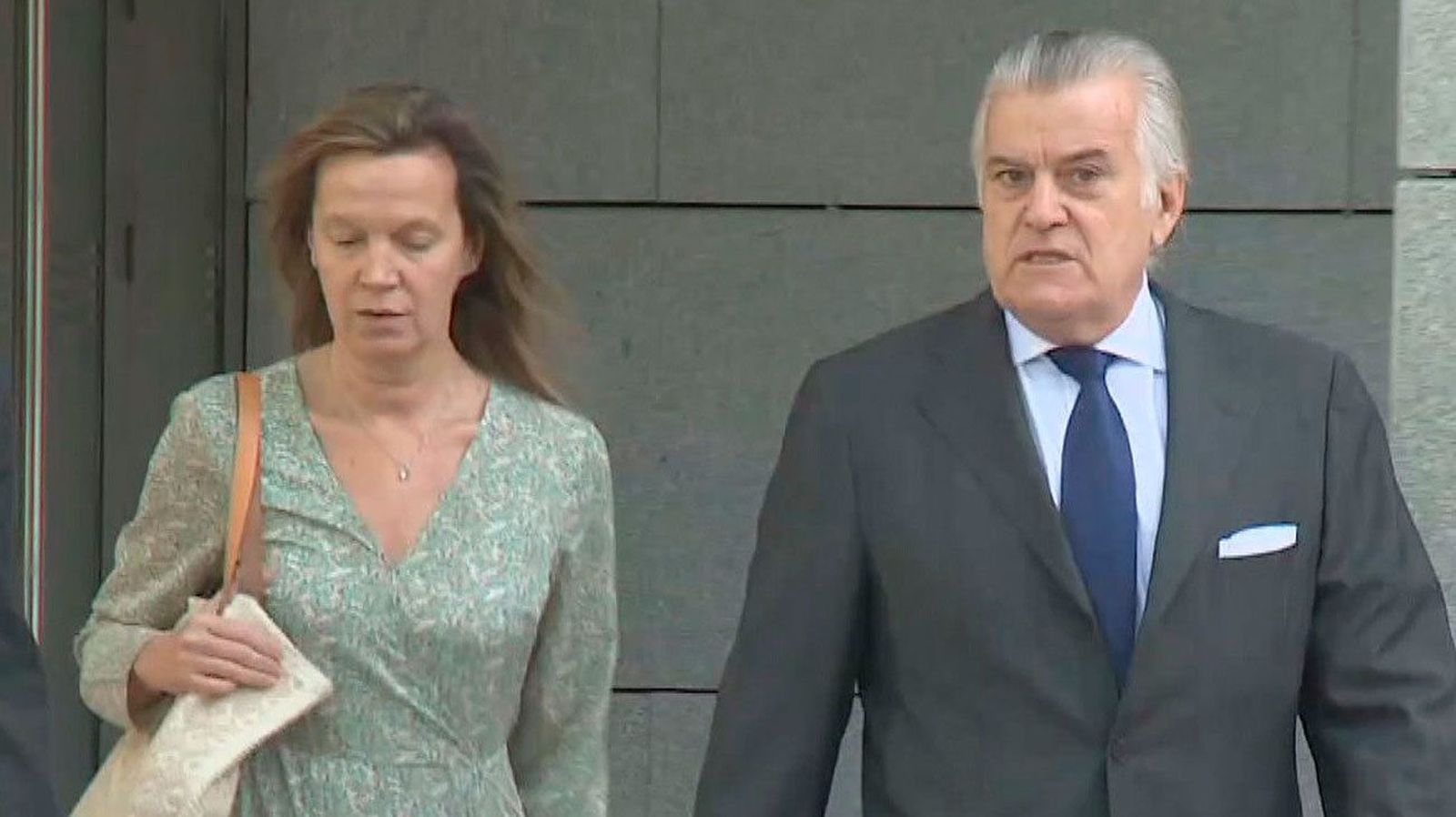 Bárcenas implica a Álvarez Cascos en las donaciones de empresarios a la 'caja b'