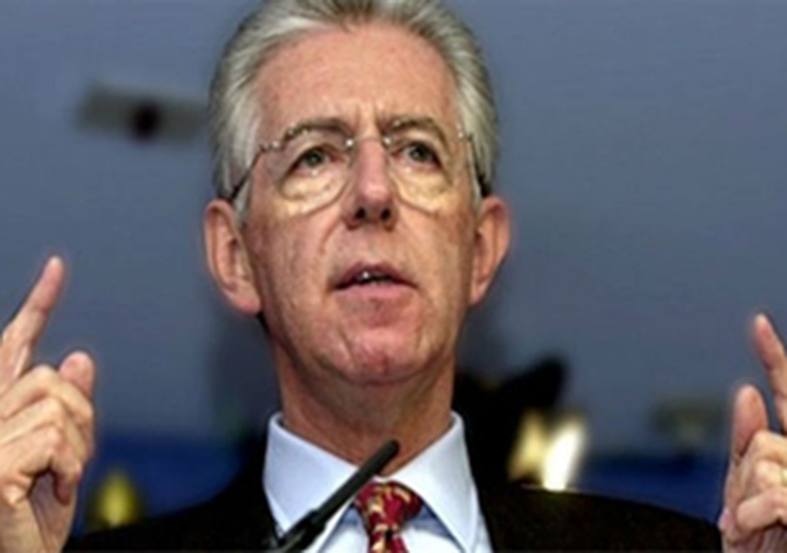 Monti, nuevo presidente en Italia