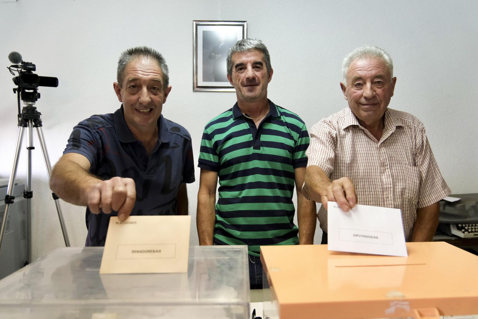 Villarroya (La Rioja) vota en 26 segundos , 3 menos que su récord del 28 de mayo
