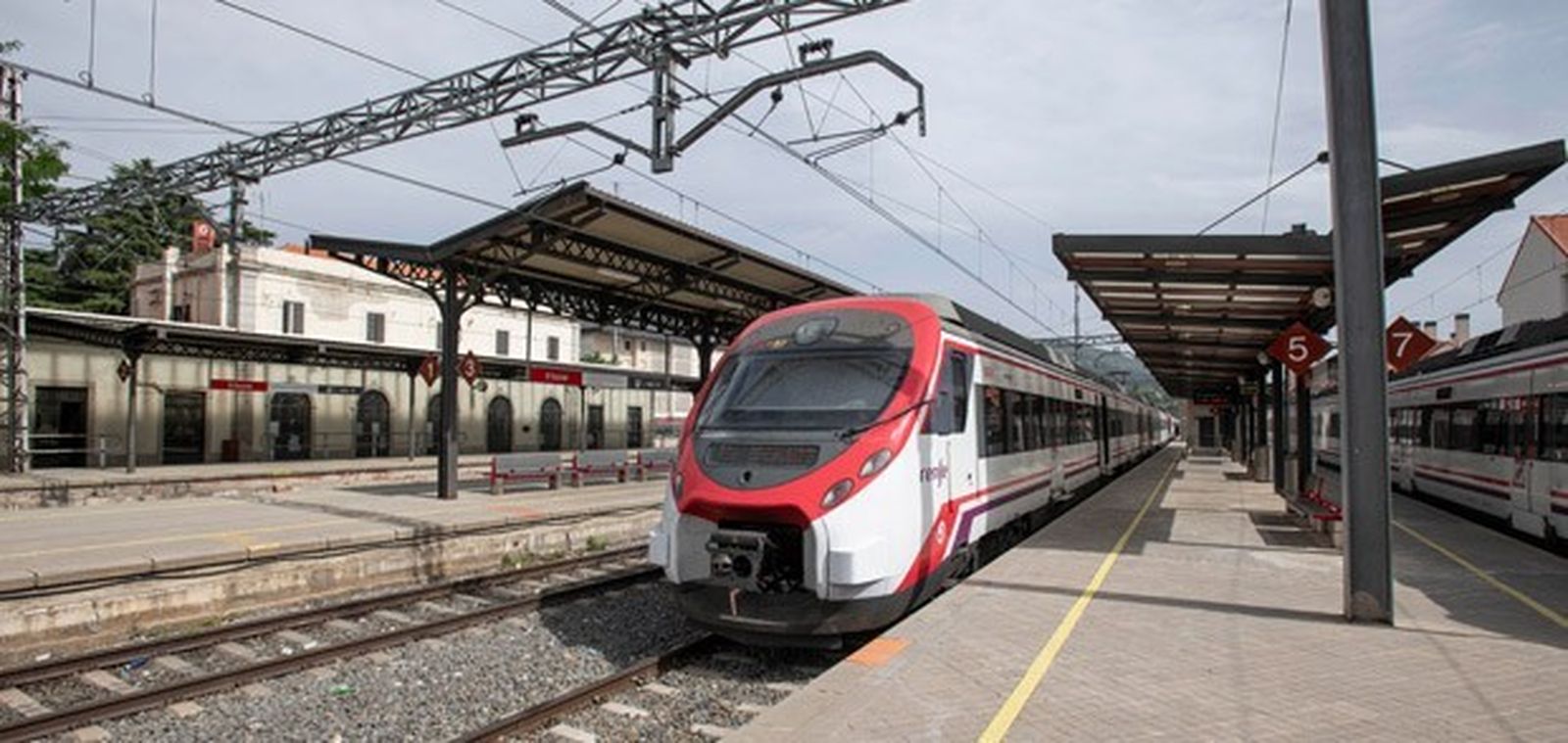 Cercanías en la estación de El Escorial
