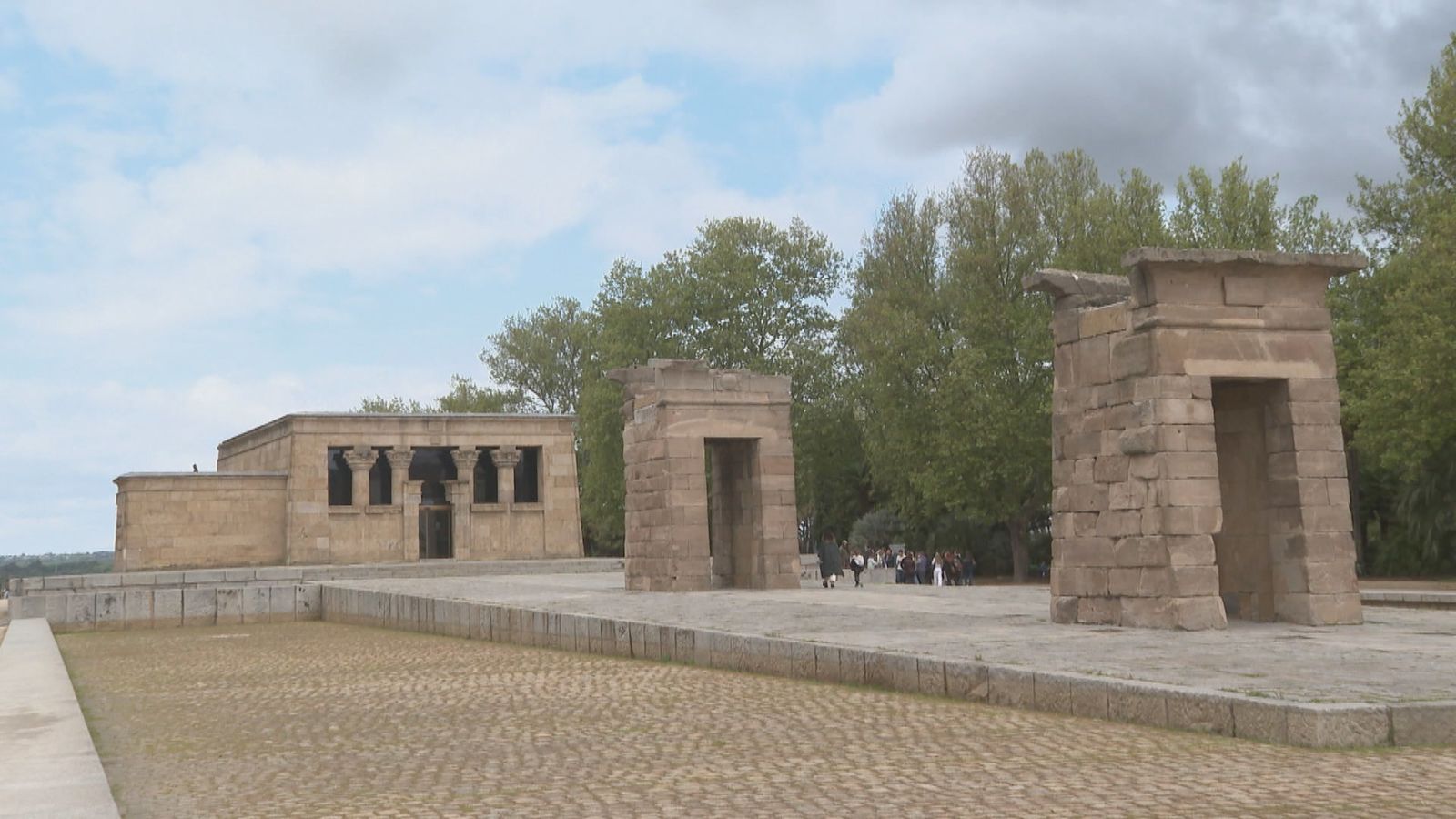 Vandalismo en el Templo de Debod.