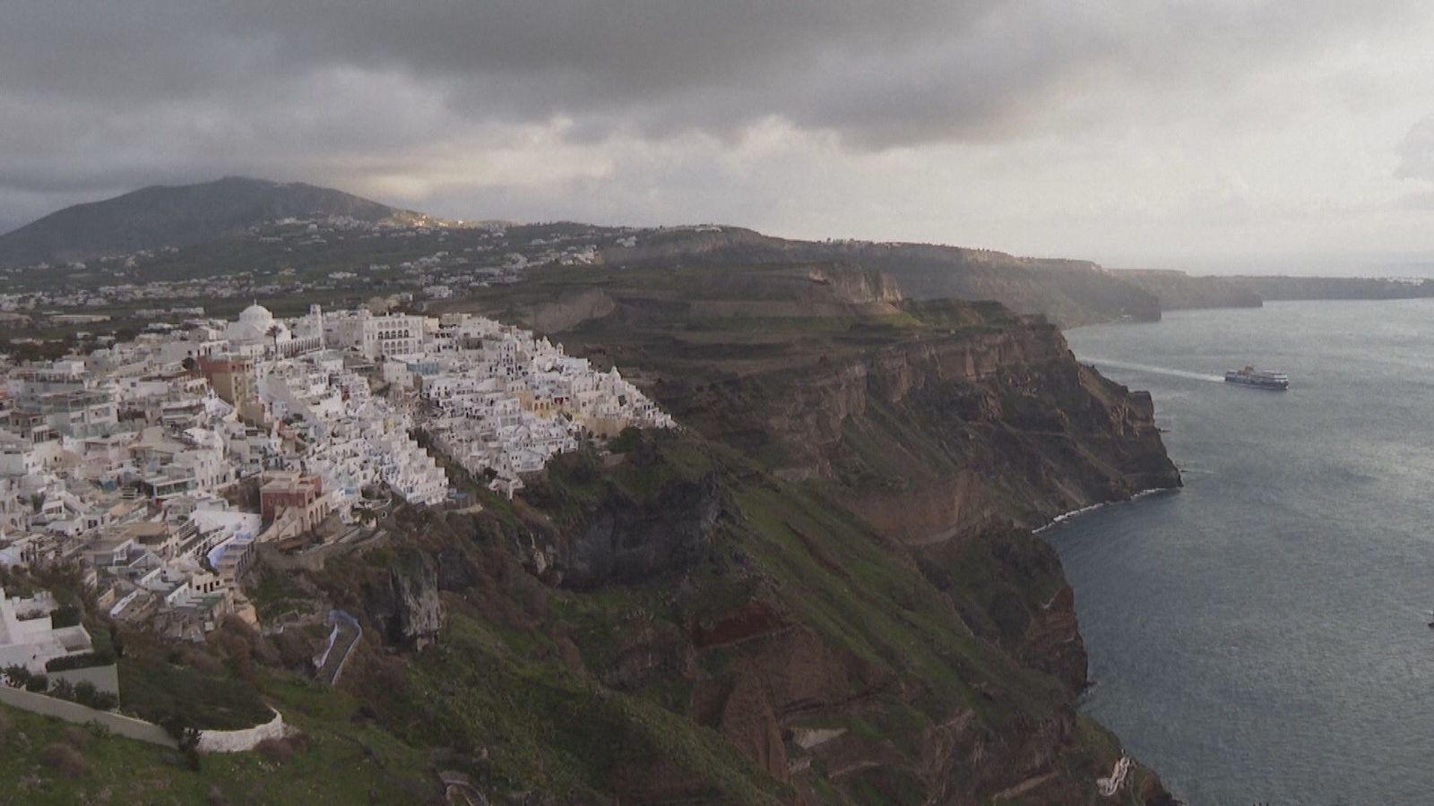 Miedo en Santorini: diez días con decenas de terremotos diarios