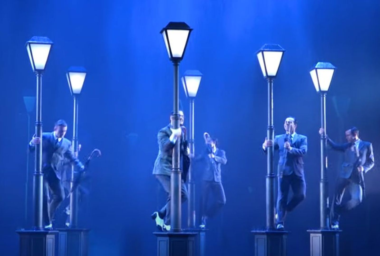 'Cantando bajo la lluvia'
