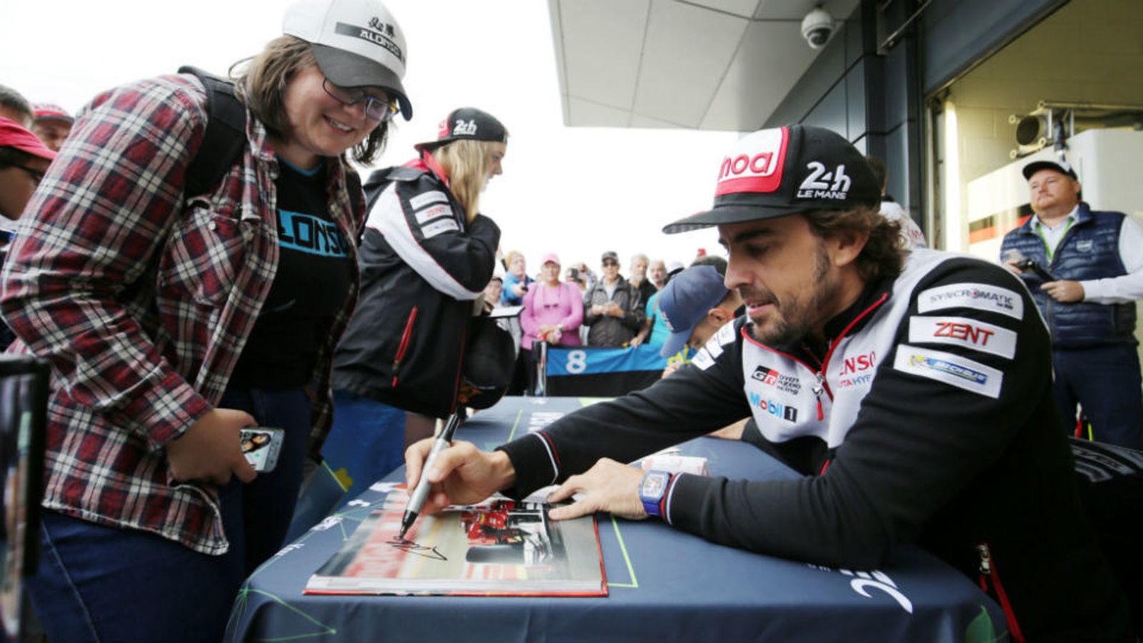 Fernando Alonso lidera el Mundial de resistencia (WEC)