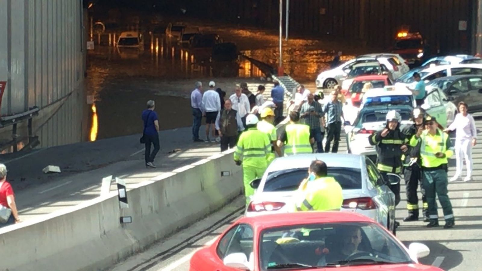 Túnel de la M14, inundado por una rotura de agua