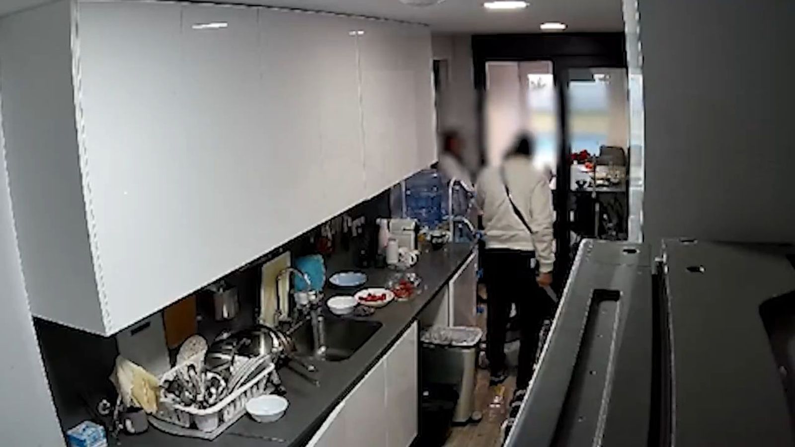 Operación de Guardia Civil contra una banda de asaltantes a comercios chinos