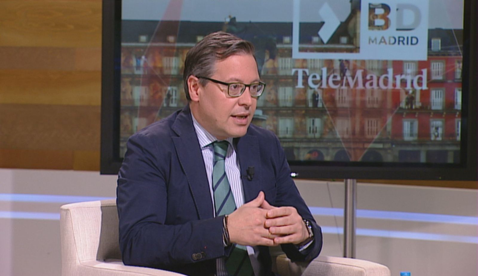Alfonso Serrano: “El Gobierno quiere deslegitimar la contestación social de la calle y los sindicatos están calladitos”