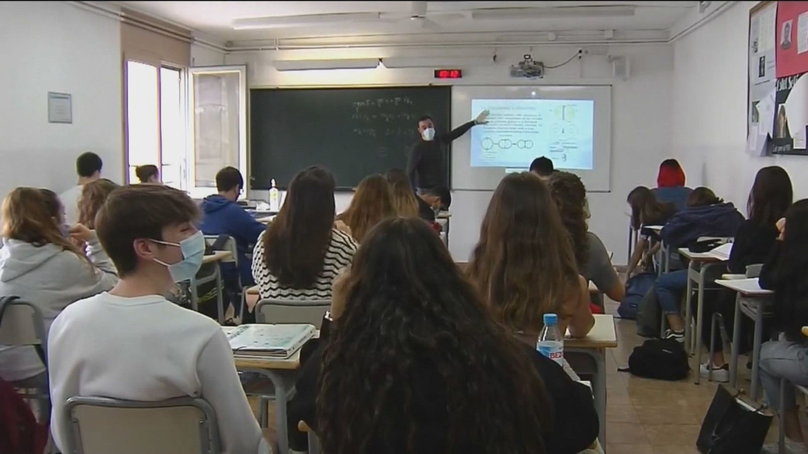 La Comunidad de Madrid mantiene las notas numéricas y recupera la Filosofía en 4 de la ESO