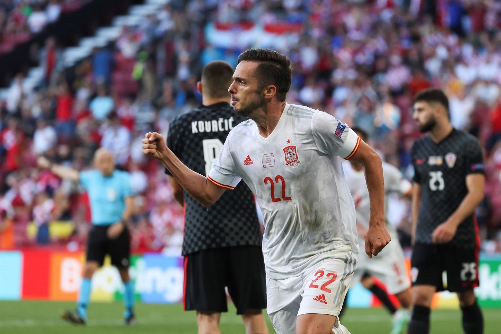 Pablo Sarabia ante Croacia
