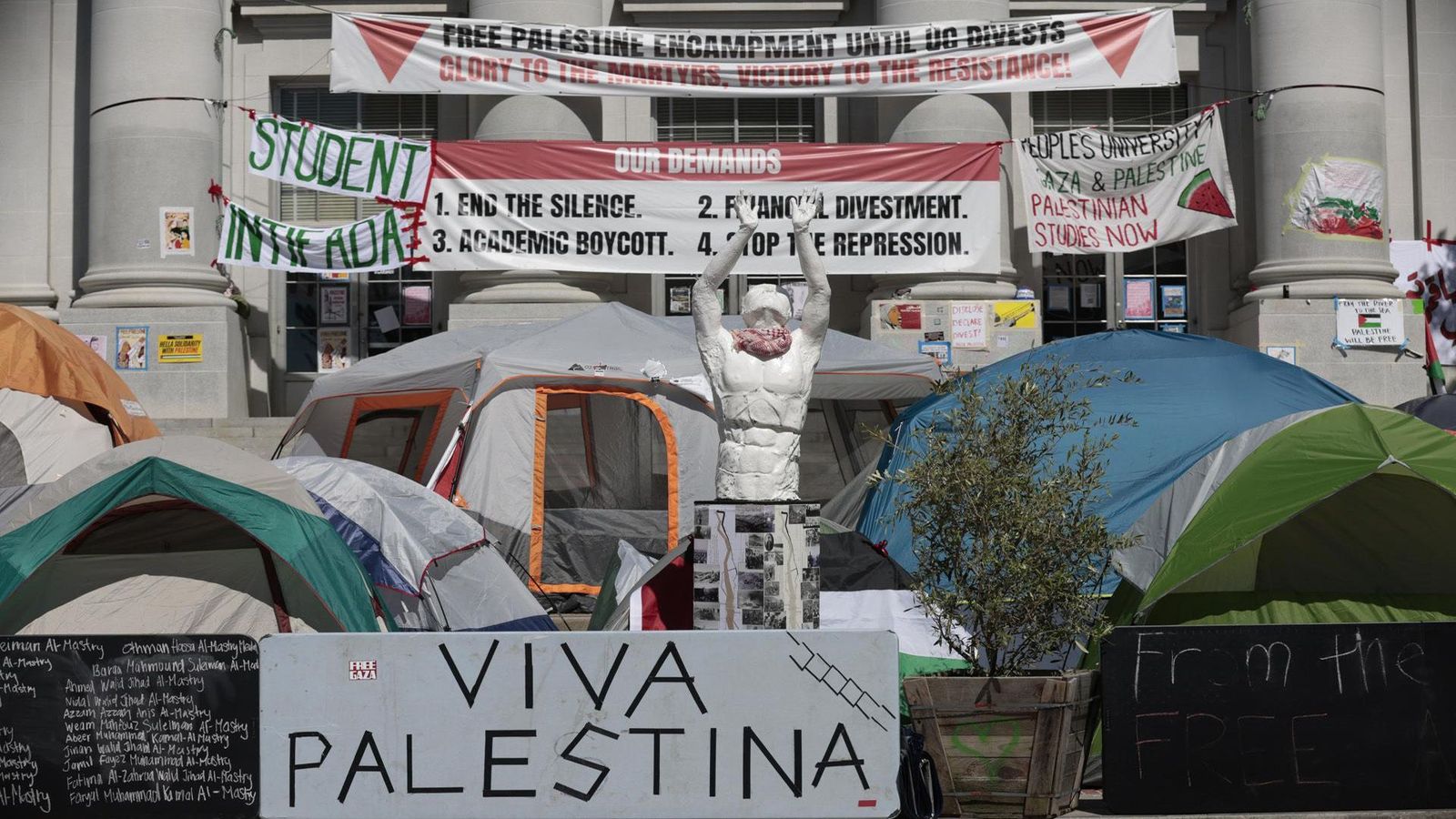Las protestas universitarias propalestinas se extienden por EEUU y el resto del mundo