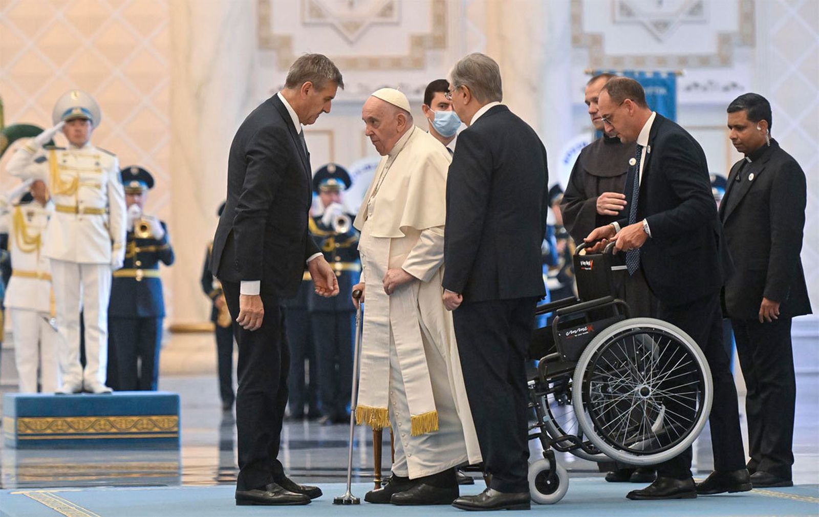 El Papa con Kassym-Jomart Tokayev