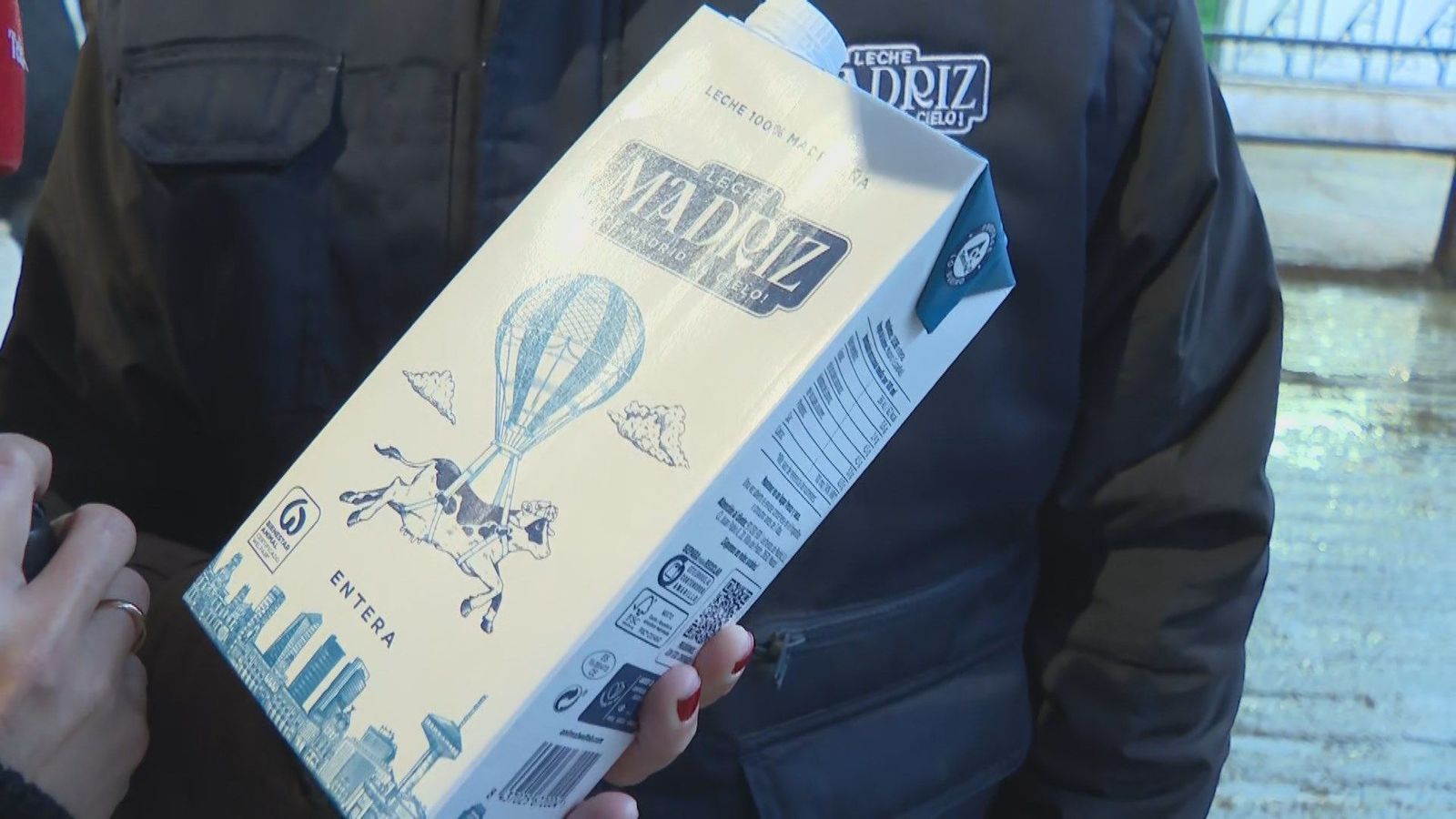 Cuatro ganaderías lanzarán en febrero 'Leche Madriz', la leche 100% madrileña