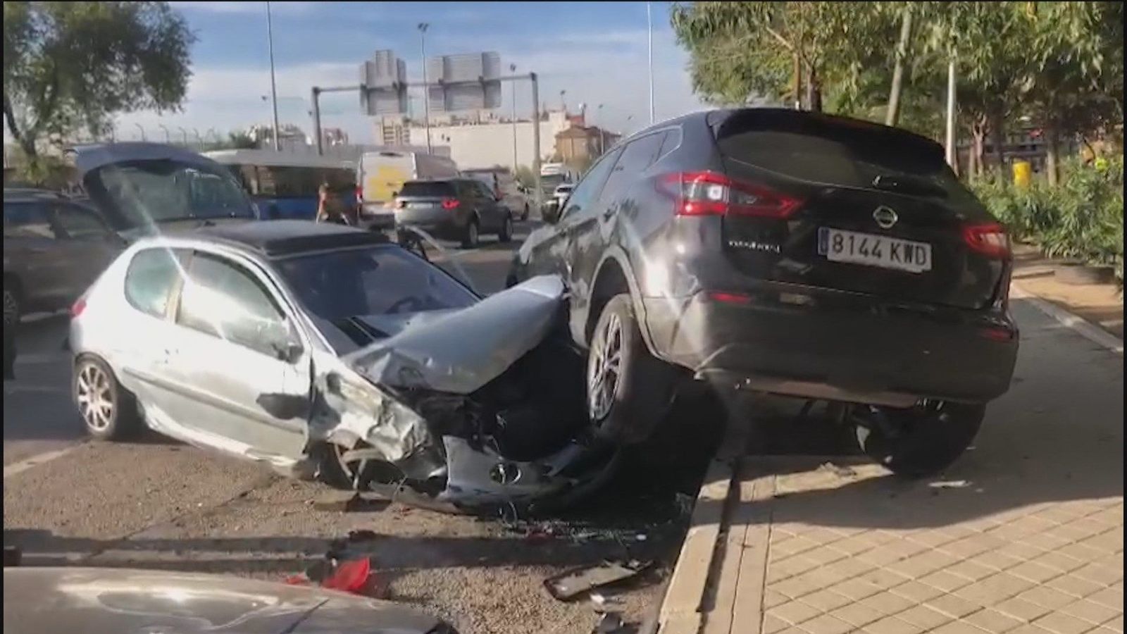 Aparatoso accidente de tráfico en Villaverde