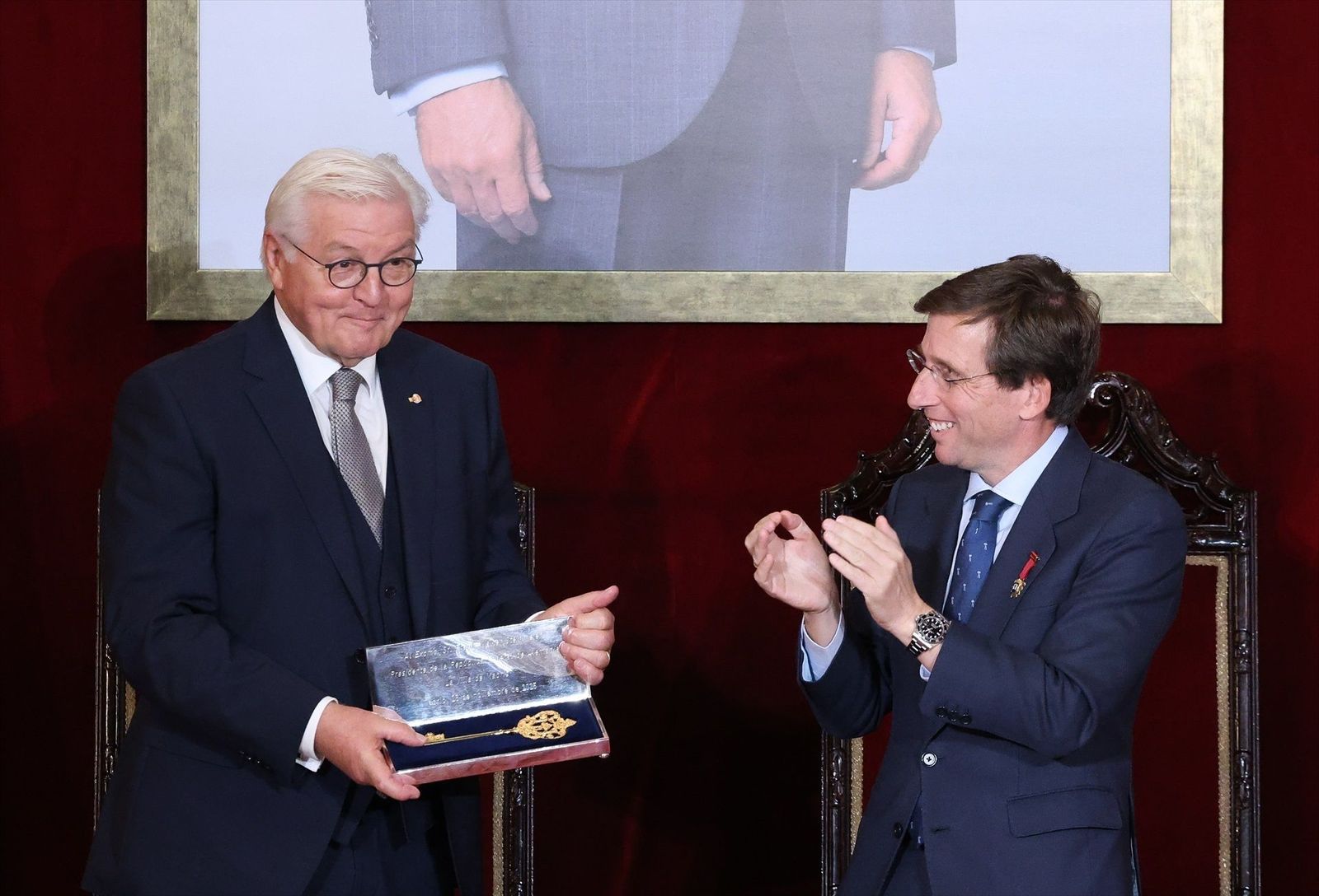 Almeida entrega la Llave de Oro de Madrid a Steinmeier, presidente de Alemania