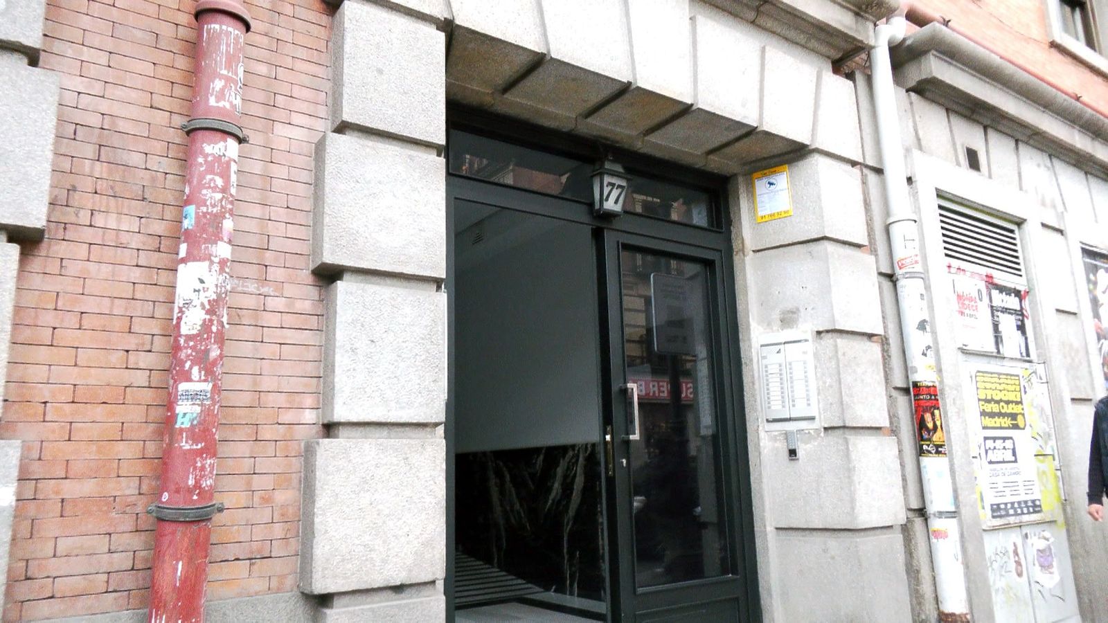 Mobbing inmobiliario por parte de pisos turísticos a propietarios en la calle Toledo