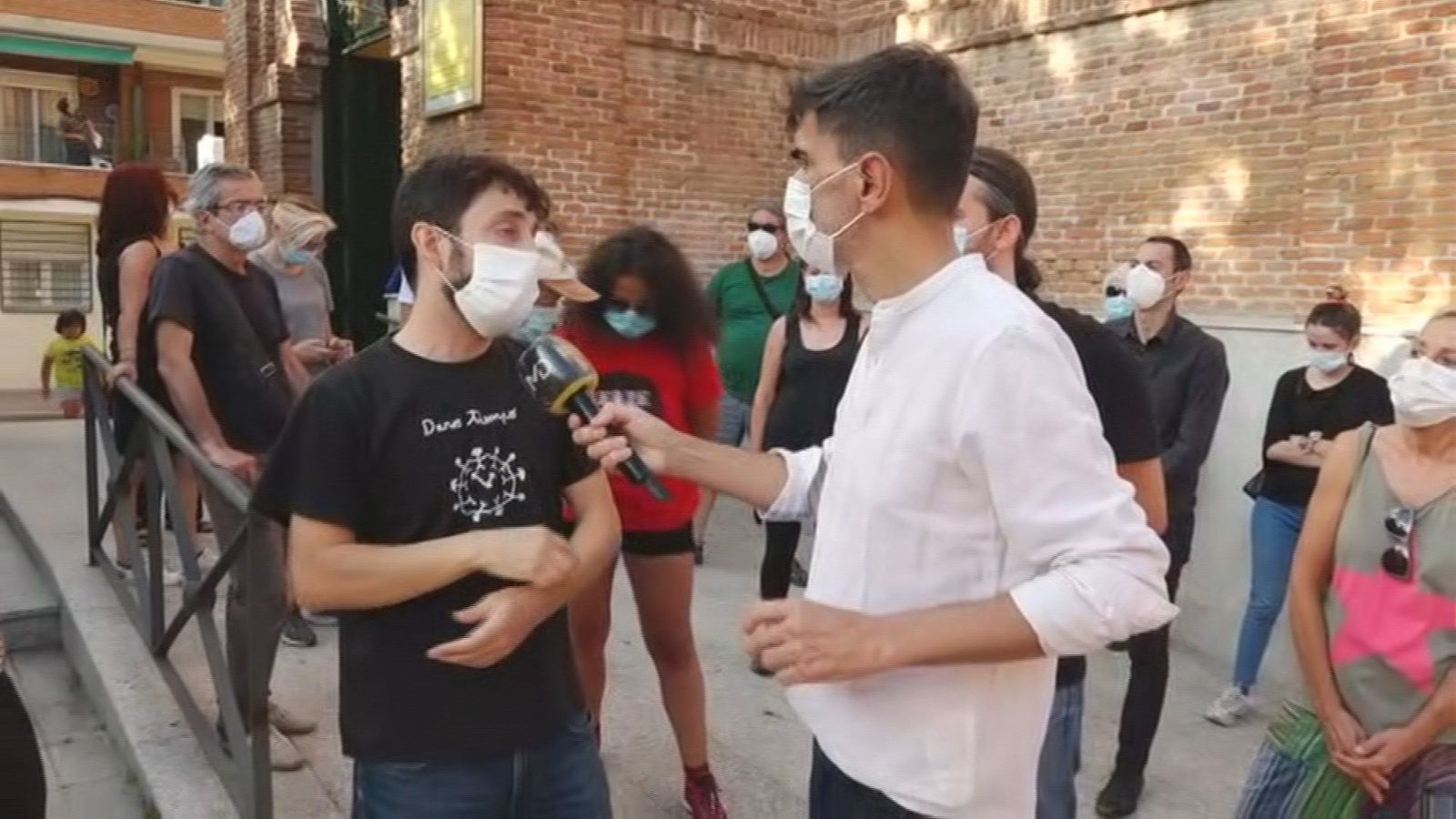 Contra la tala de árboles para la construcción de un gimnasio en Hortaleza